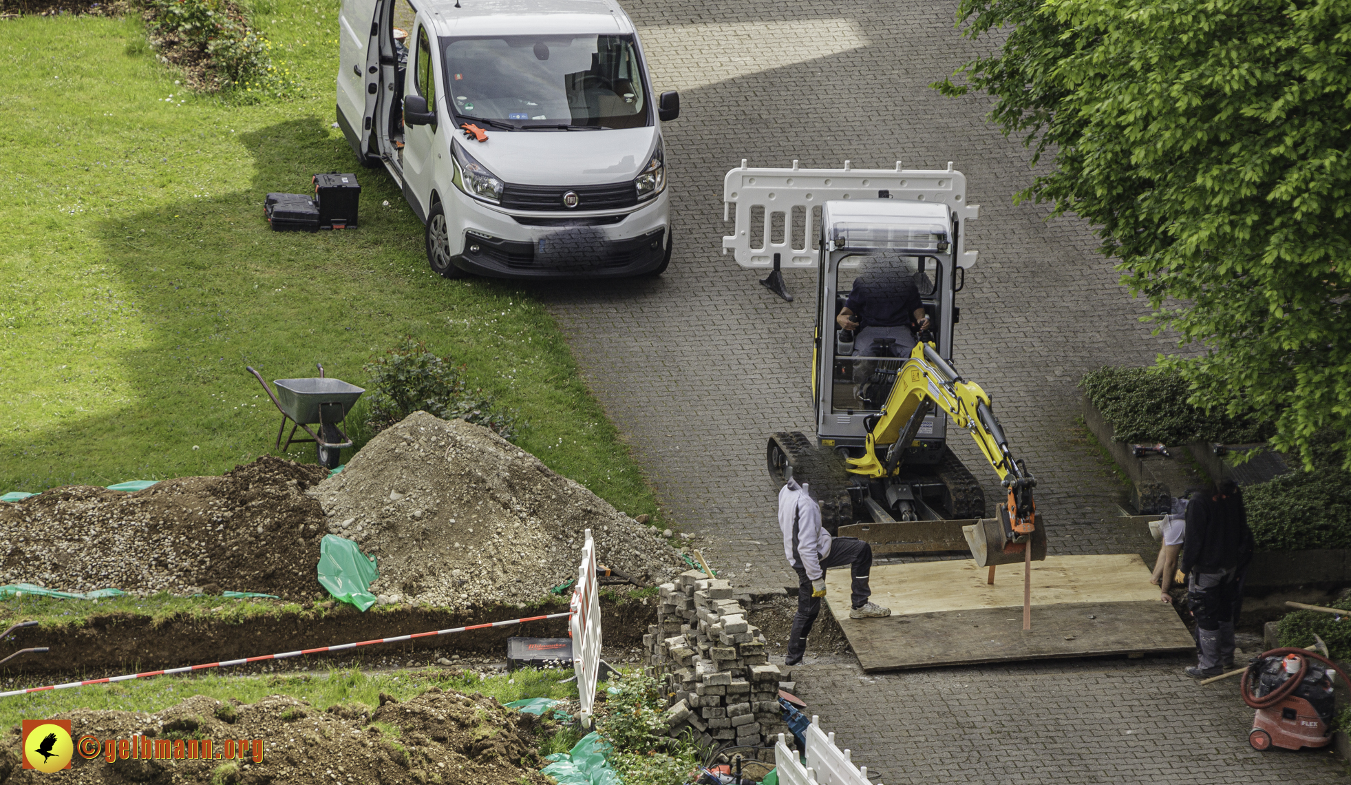 10.05.2024 - Tiefgaragensanierung am Karl-Marx-Ring 52-62 in Neuperlach