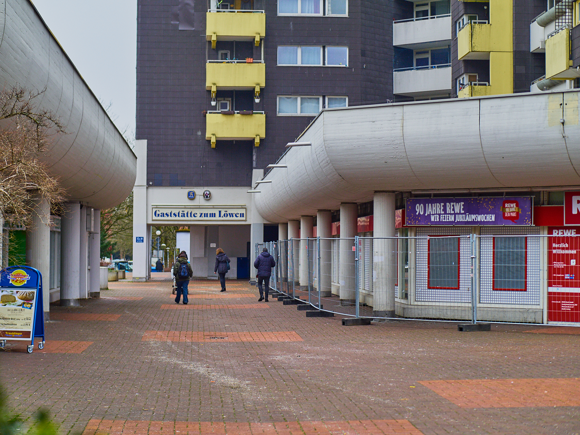 #REWE, #EDEKA, #SANIERUNG, #MARX-ZENTRUM, #PESCHELANGER