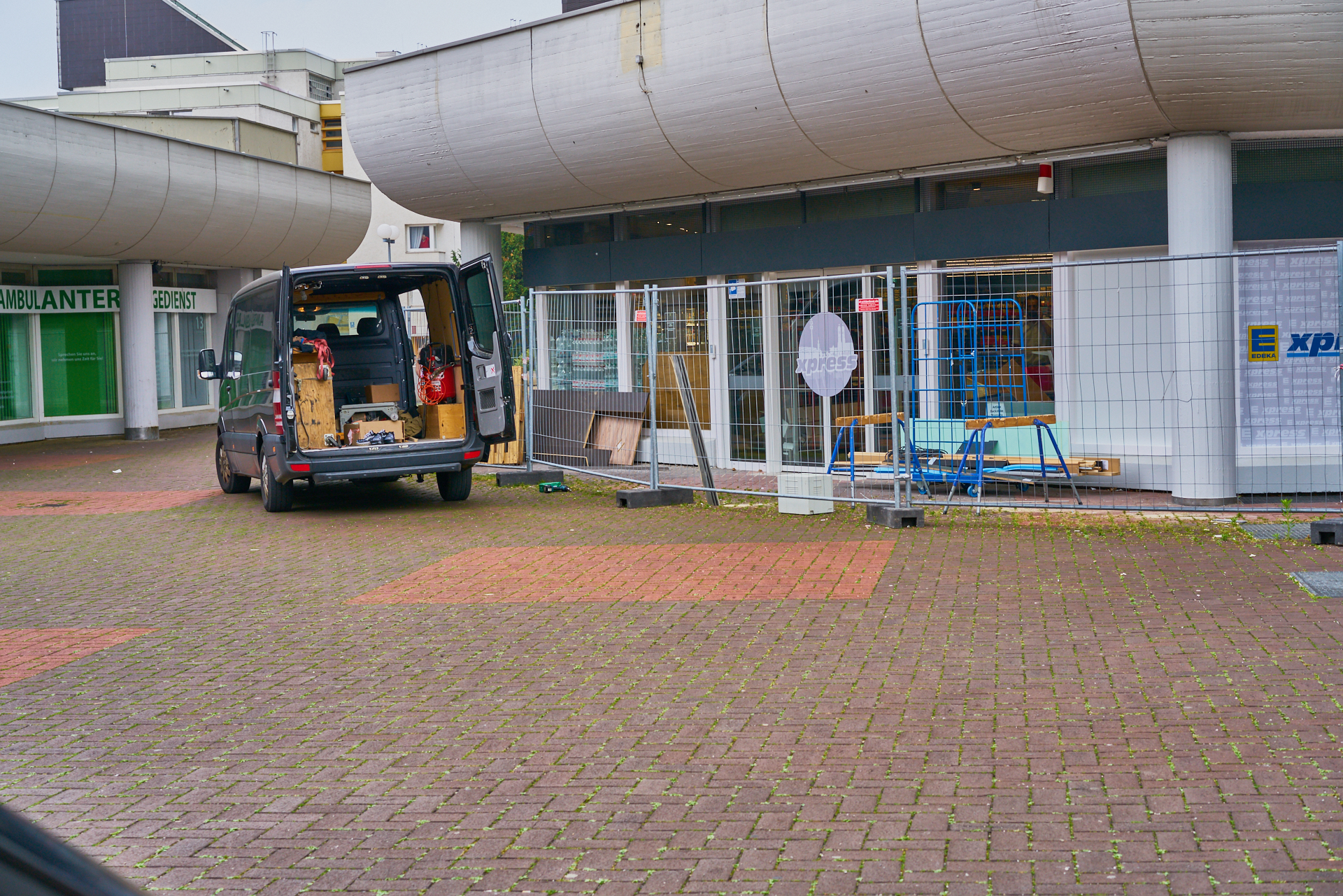 Marx-Zentrum, Peschelanger,EDEKA Sanierung, REWE Schließung, Einkaufscenter