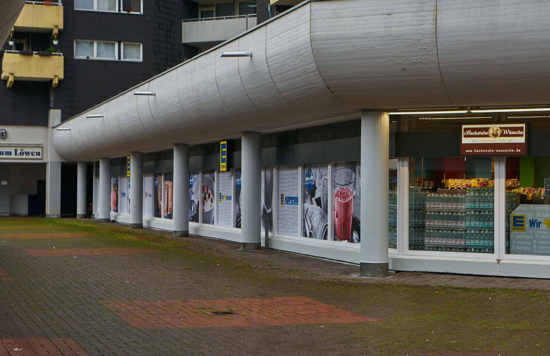 #Marx-Zentrum, #Peschelanger, #EDEKA Sanierung, #EDEKA express, #Einkaufscenter