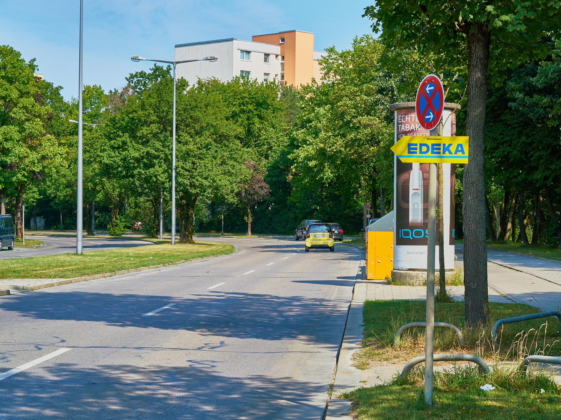 Neue Hinweisschilder für unser #EDEKA im #Marx-Zentrum
