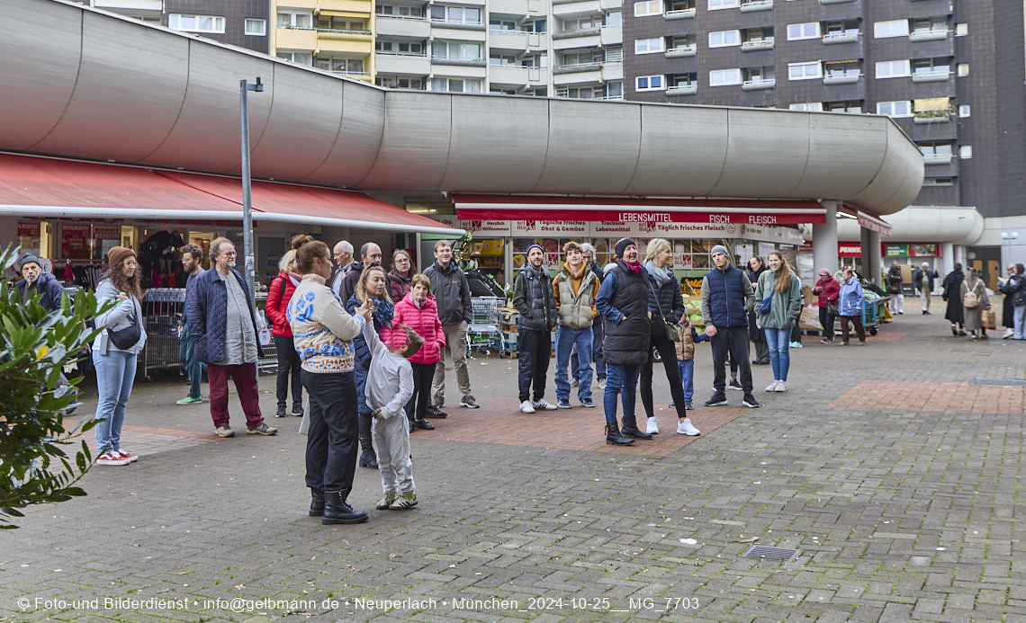 25.10.2024 - Schaufenster-Art und Illustration im Marx-Zentrum in Neuperlach