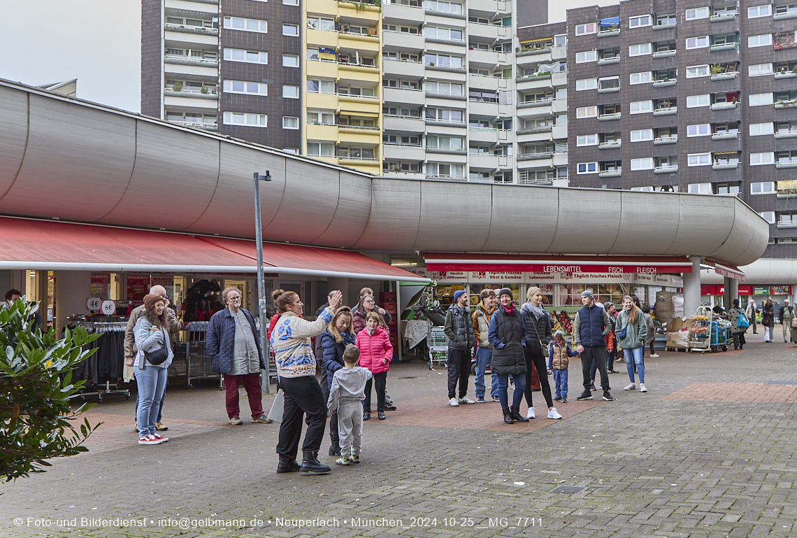 25.10.2024 - Schaufenster-Art und Illustration im Marx-Zentrum in Neuperlach